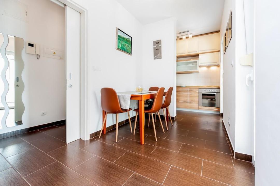 Apartment Anerol Rovigno Esterno foto